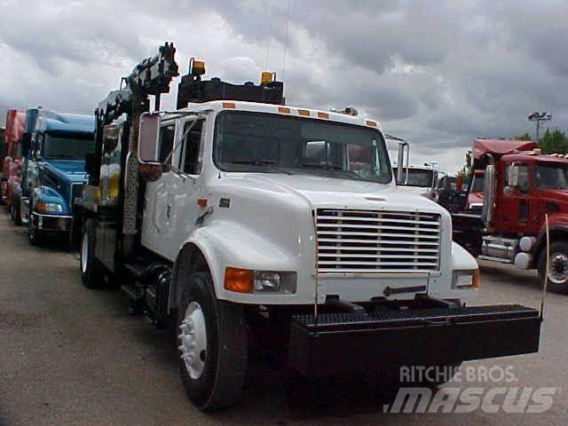 International 4900 Municipal/vehicul cu uz general