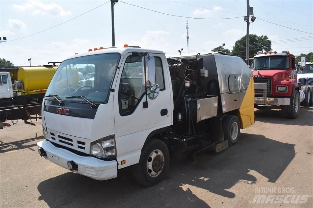 Isuzu NPR Maturatoare