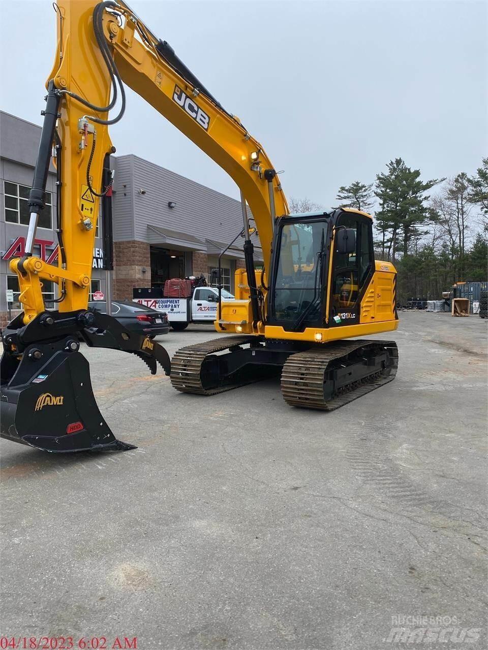 JCB 131X LC Excavatoare pe șenile
