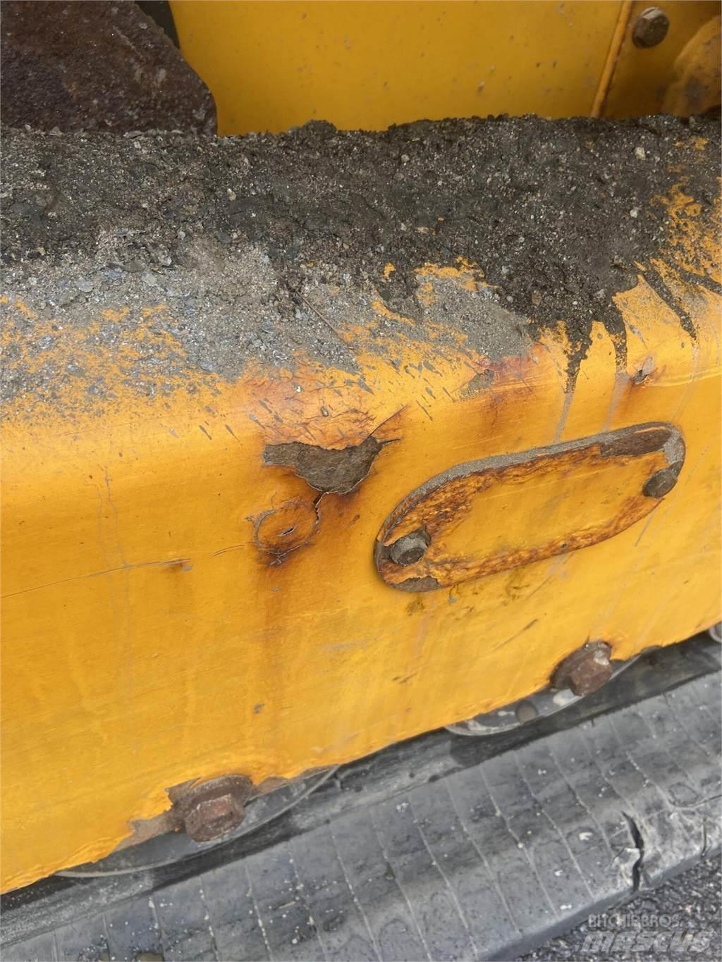 JCB 260T Mini incarcator