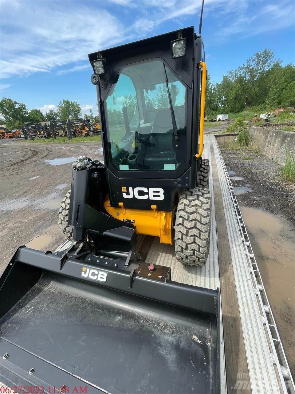 JCB 300 Mini incarcator