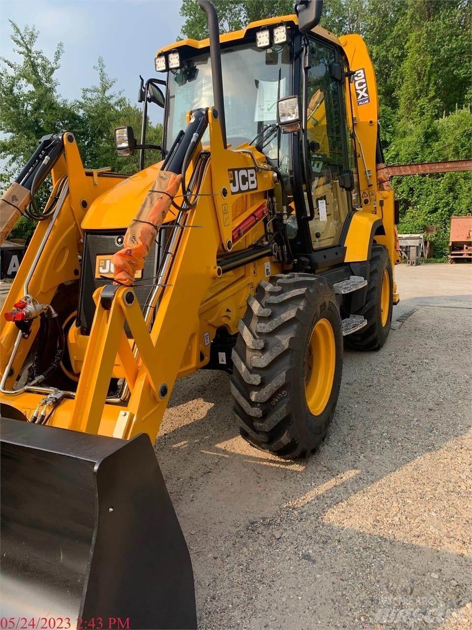 JCB 3CX Buldoexcavatoare