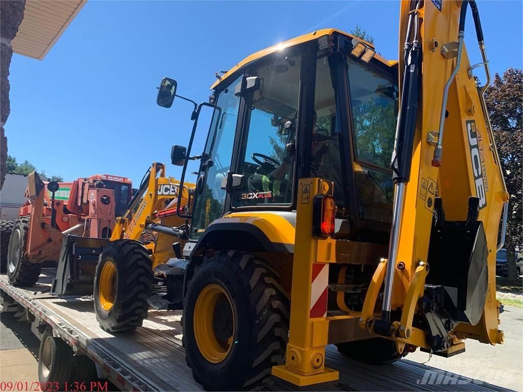 JCB 3CX Buldoexcavatoare