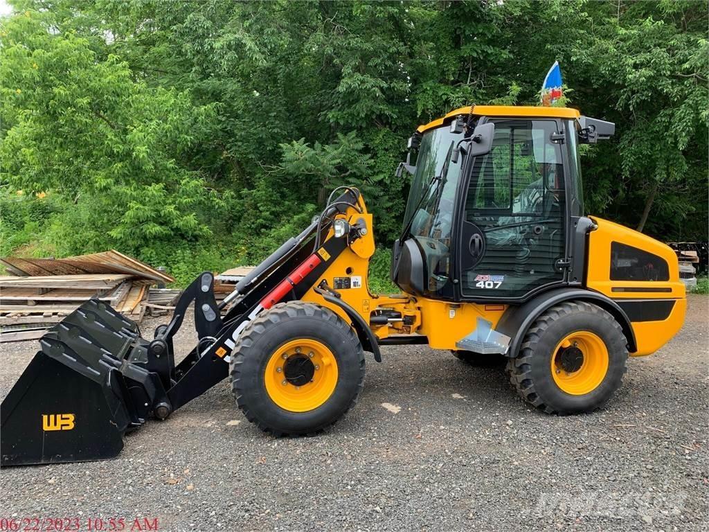 JCB 407B Incarcator pe pneuri