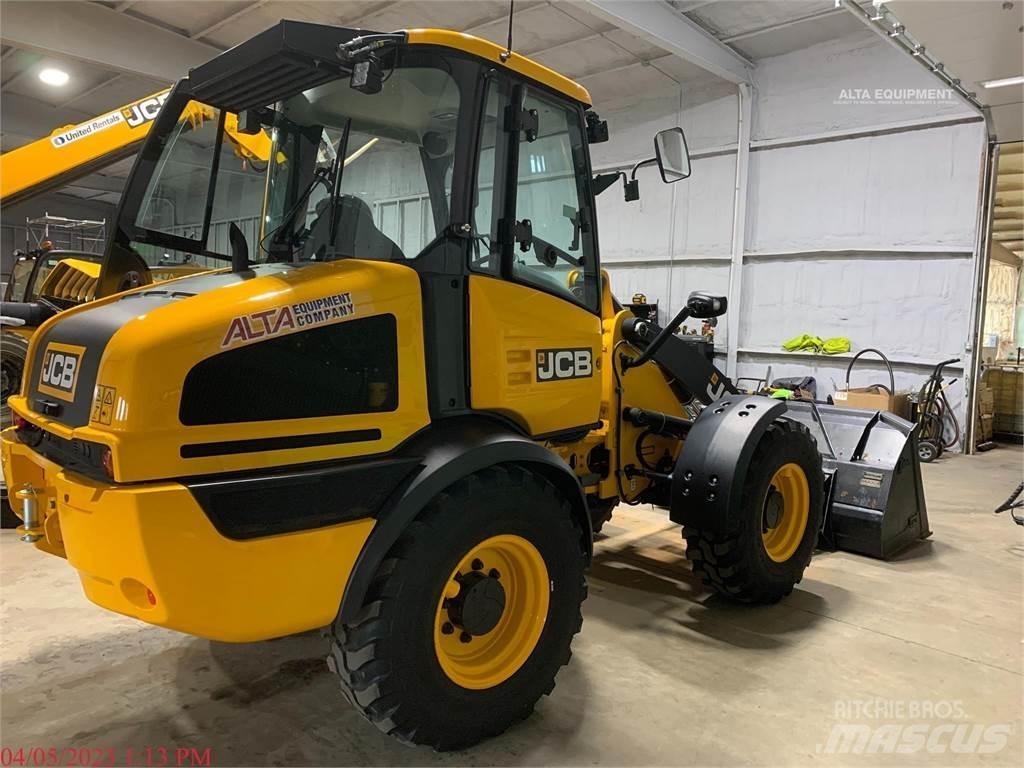JCB 409 Incarcator pe pneuri