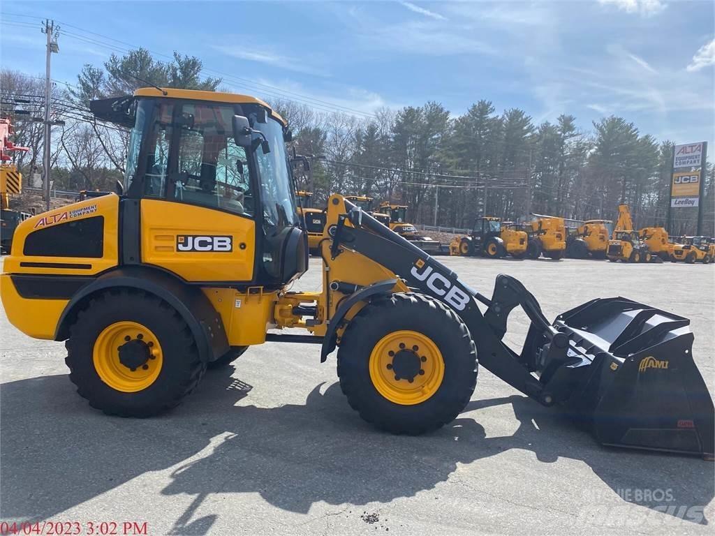 JCB 409 Incarcator pe pneuri