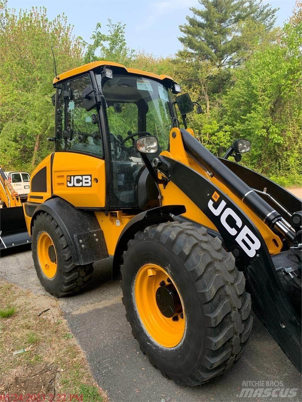 JCB 409 Incarcator pe pneuri