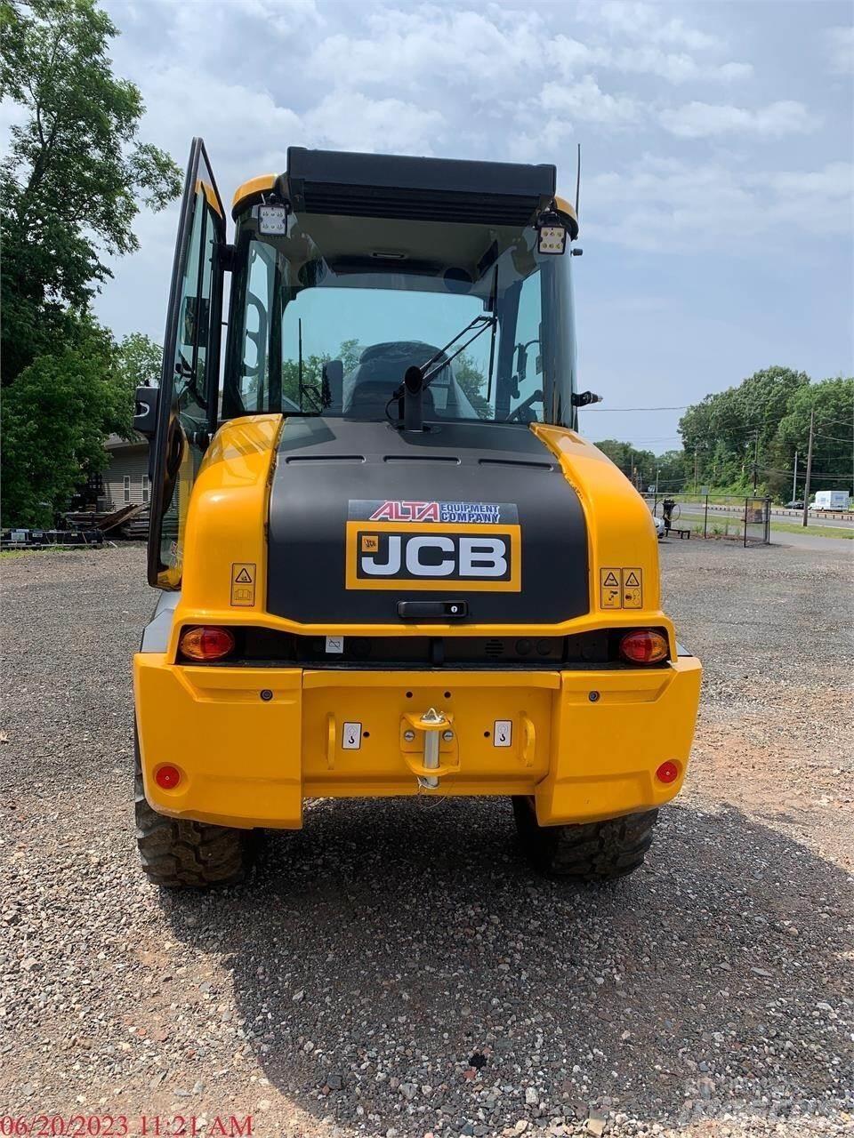 JCB 409 Incarcator pe pneuri