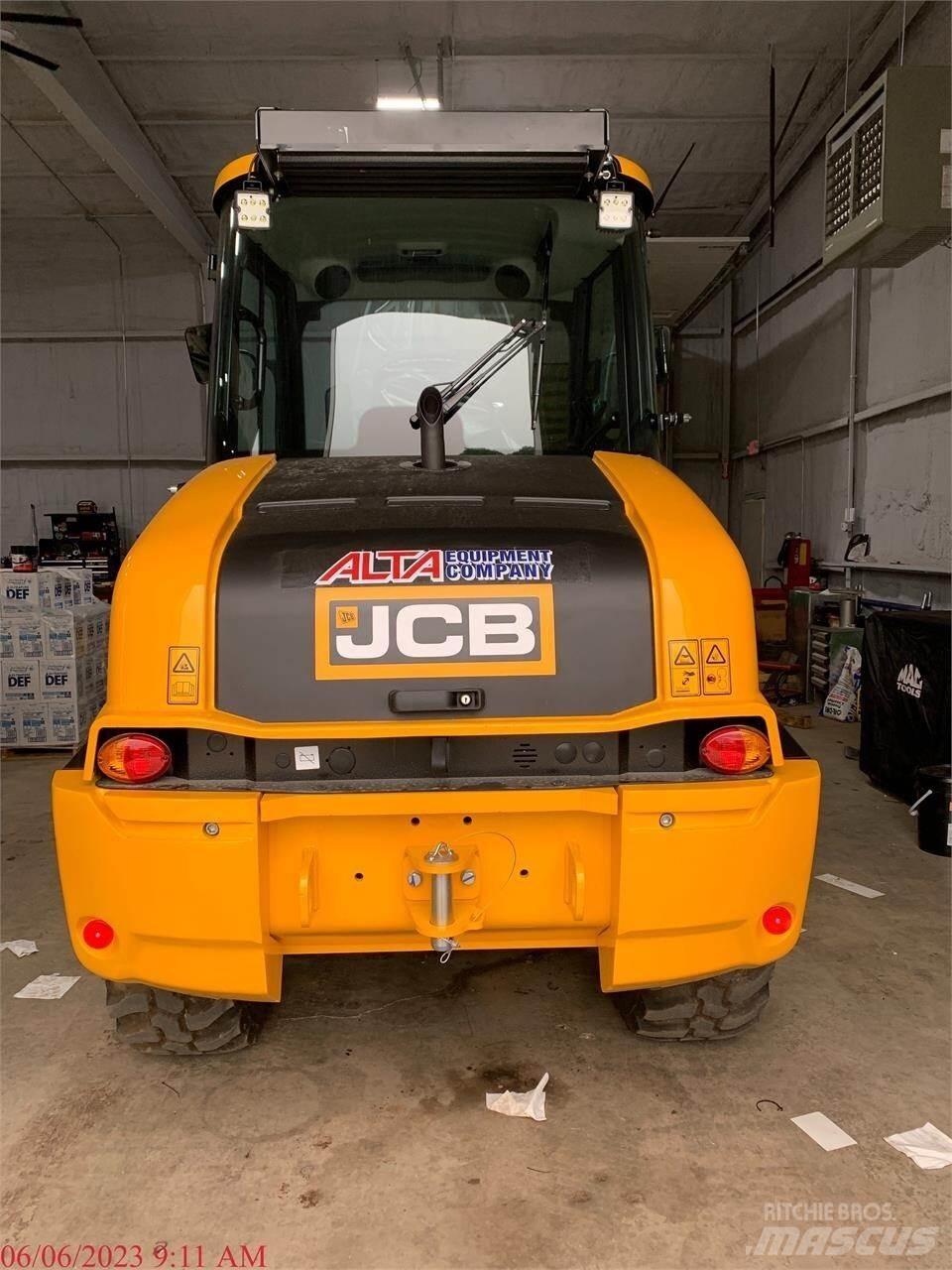JCB 409 Incarcator pe pneuri