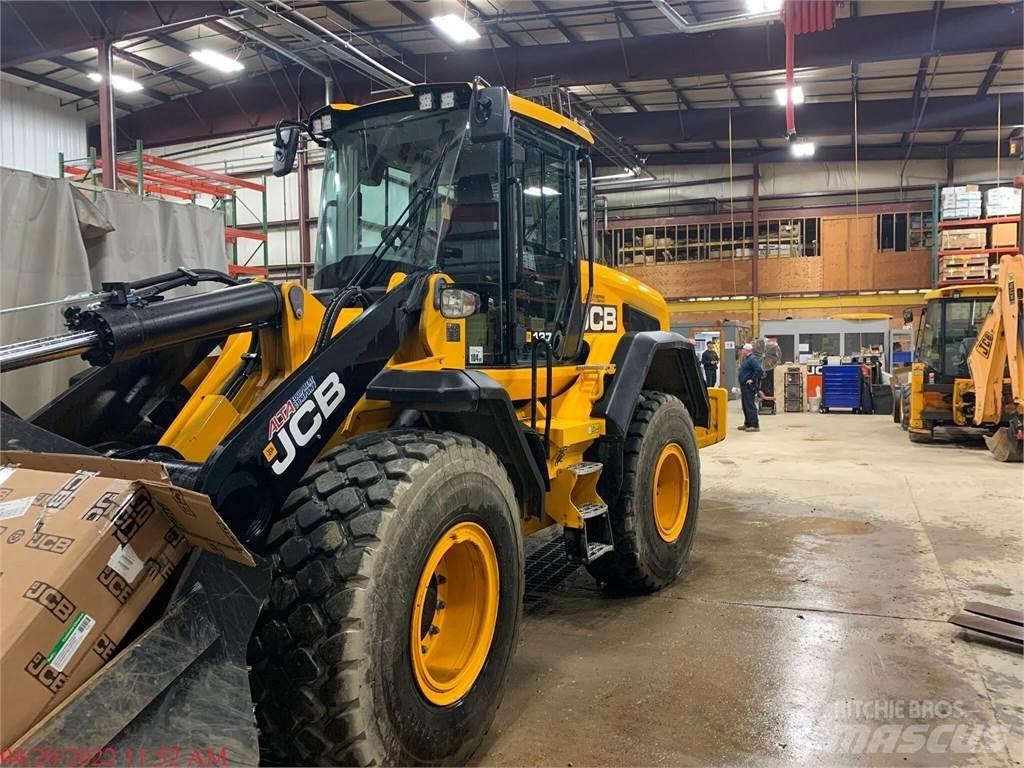 JCB 437ZX Incarcator pe pneuri