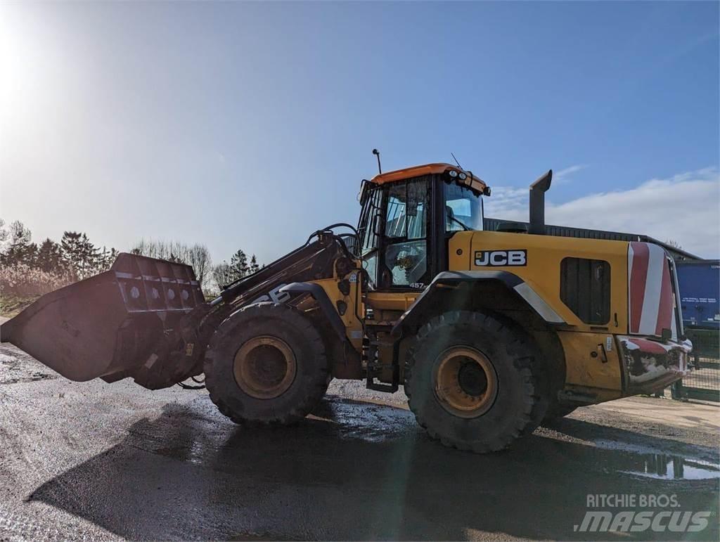 JCB 457 Incarcator pe pneuri