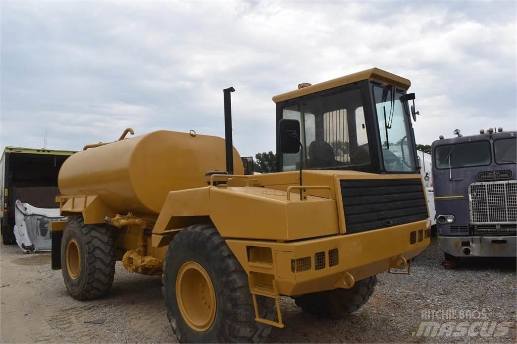 JCB 712 Cisterne