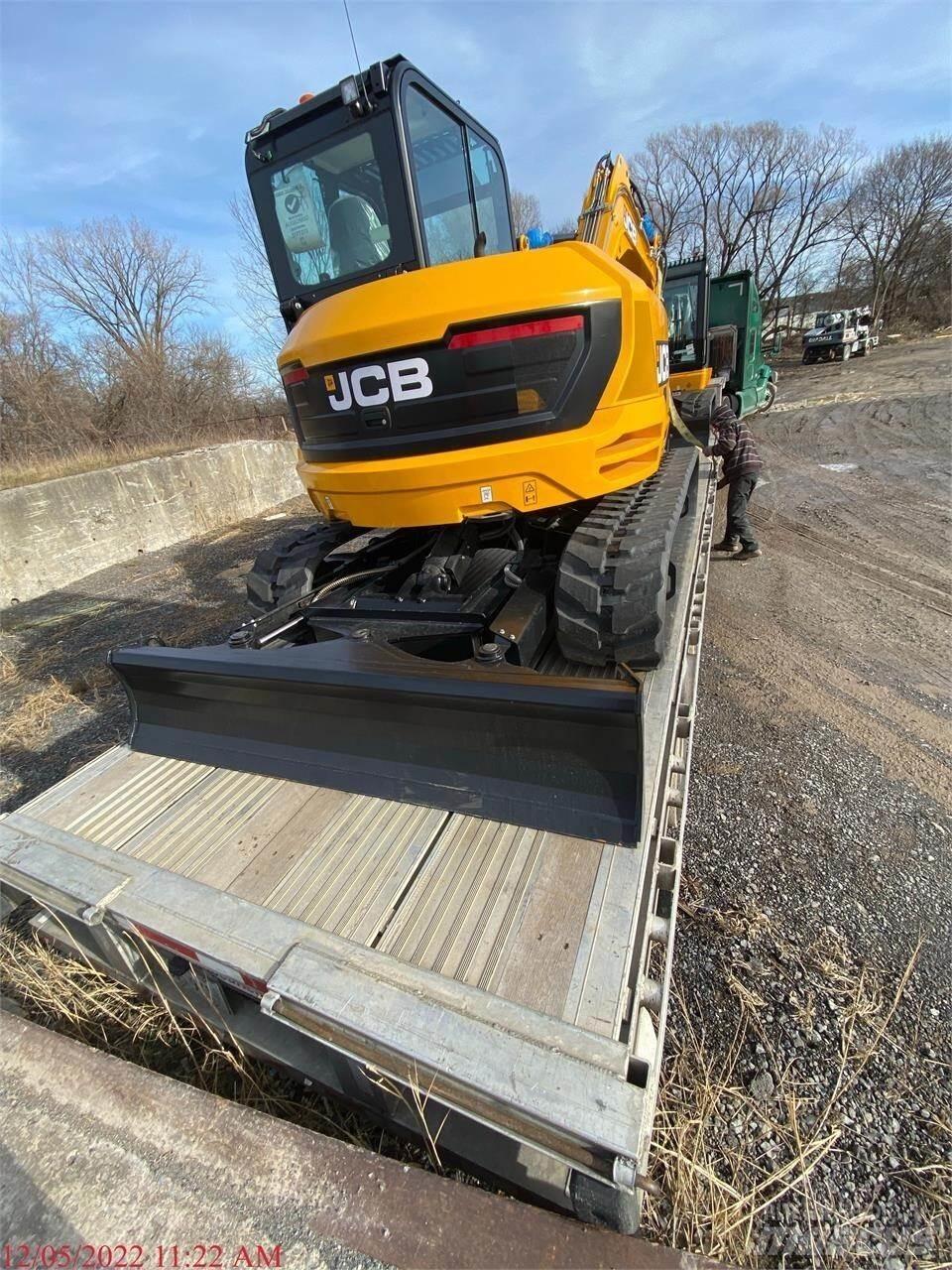 JCB 86C-2 Excavatoare pe șenile
