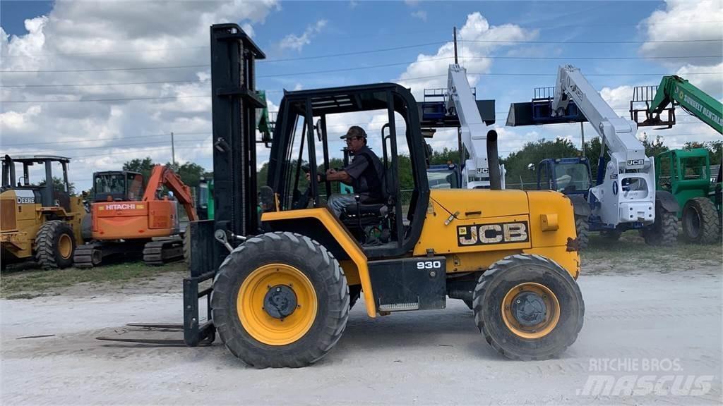 JCB 930 Masini de teren dificil