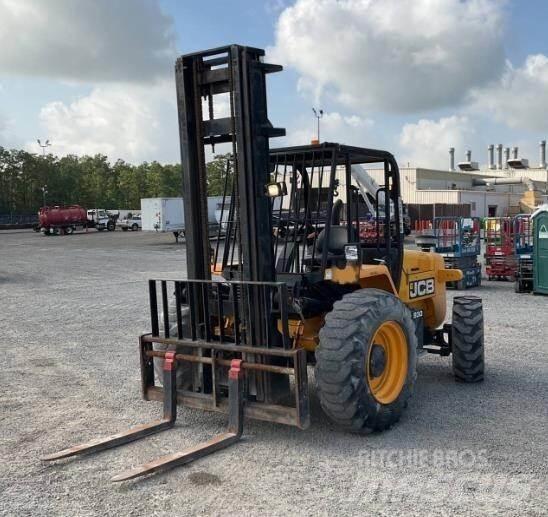 JCB 930 Masini de teren dificil