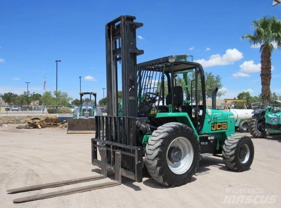 JCB 930 Masini de teren dificil