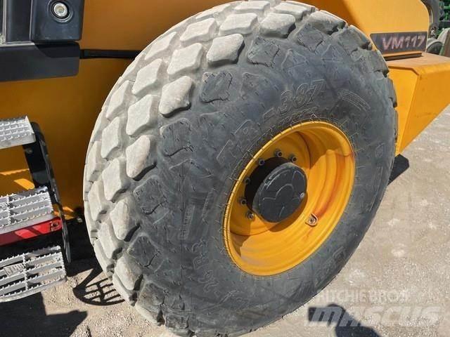JCB VM117PD Compactoare deseuri