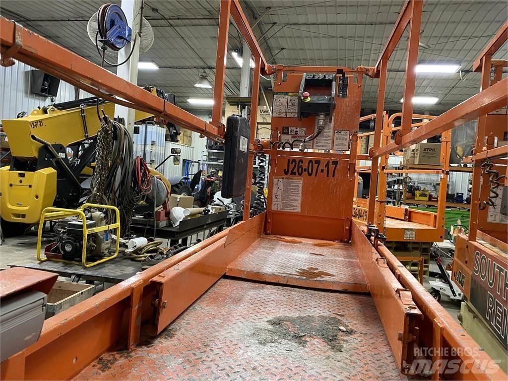 JLG 2632ES Platforme foarfeca