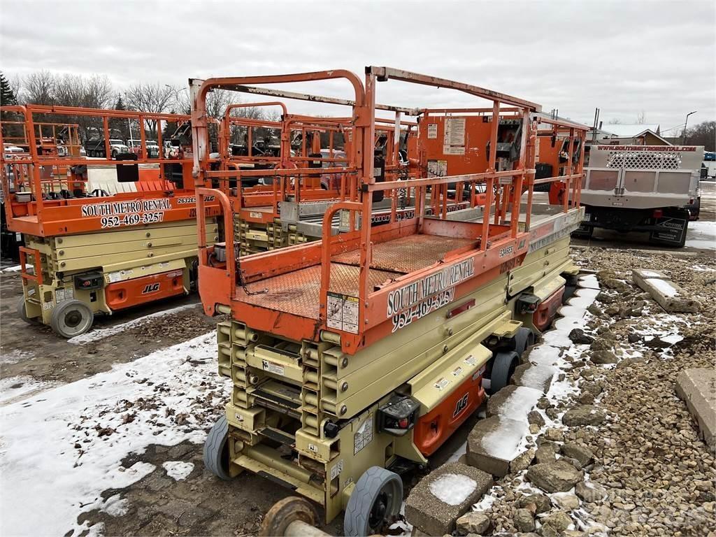 JLG 3246ES Platforme foarfeca
