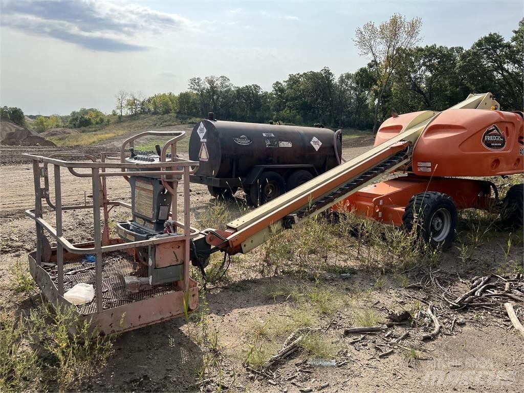JLG 400S Nacele cu brat telescopic