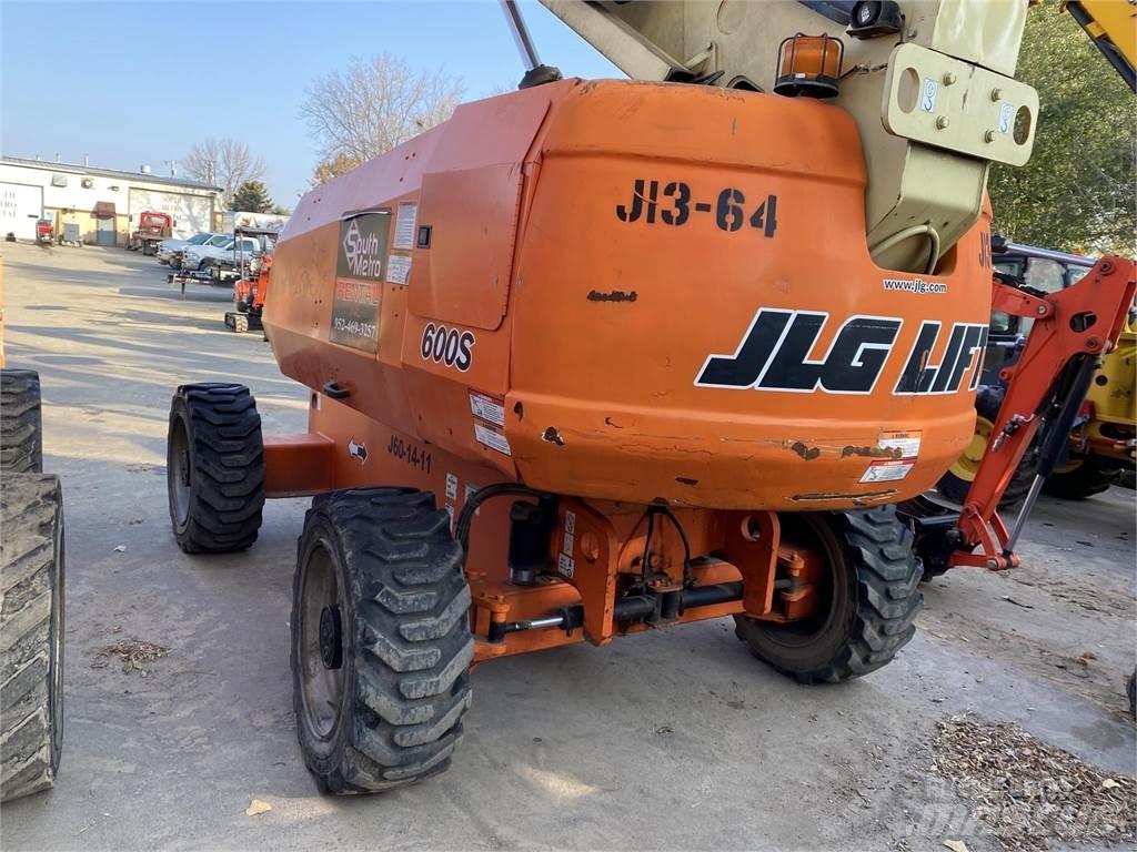 JLG 600S Nacele cu brat telescopic