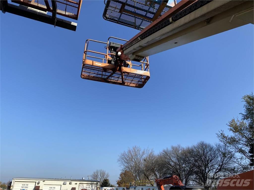 JLG 600S Nacele cu brat telescopic