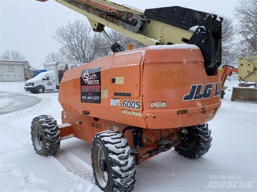 JLG 600S Nacele cu brat telescopic