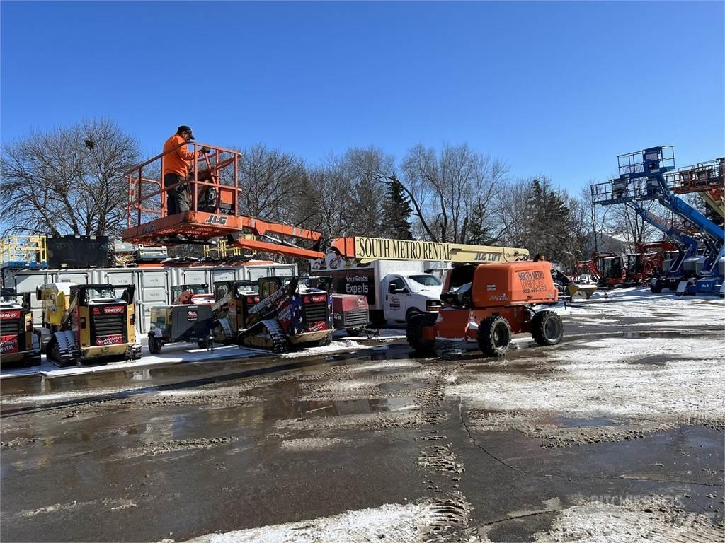 JLG 660SJ Nacele cu brat telescopic