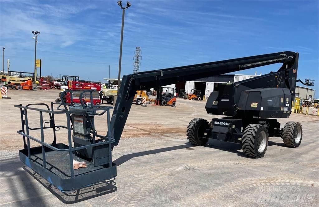 JLG 800A Nacele cu brat articulat