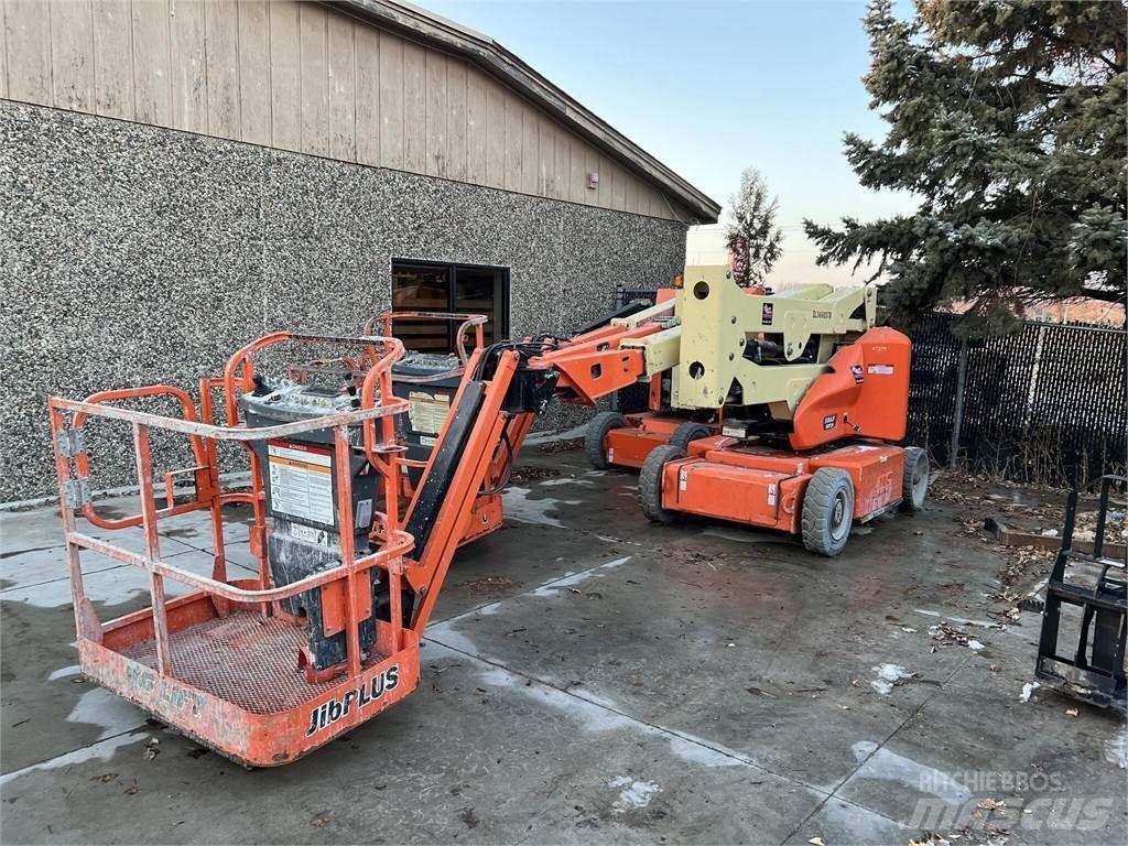 JLG E400AJPN Nacele cu brat articulat
