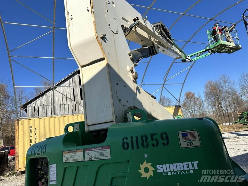 JLG M600JP Nacele cu brat articulat