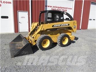 John Deere 260 II Mini incarcator