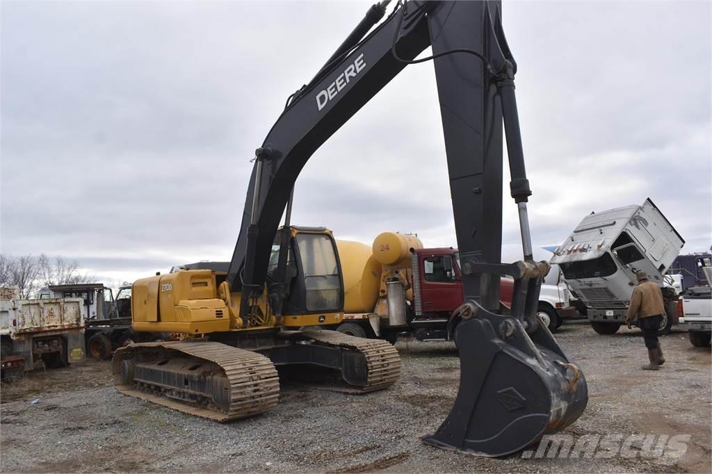 John Deere 270D LC Excavatoare pe șenile
