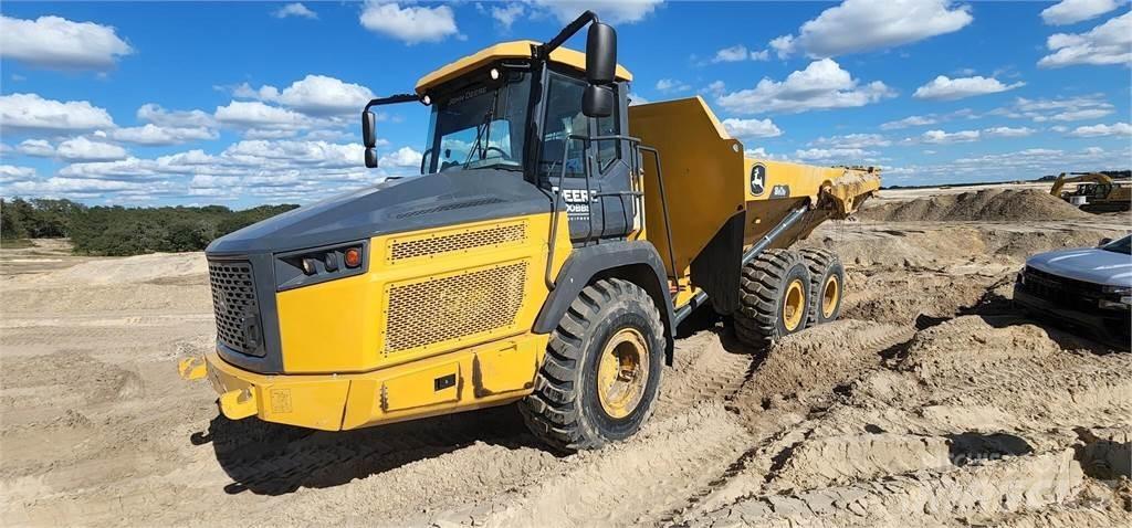 John Deere 310E Transportoare articulate