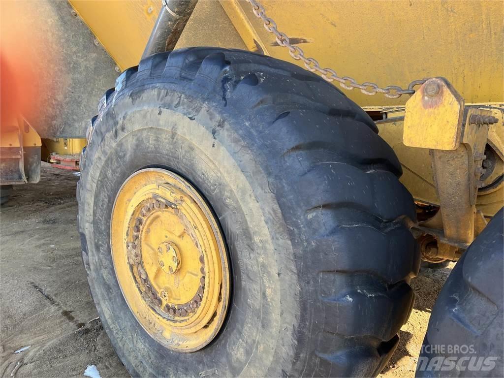 John Deere 460E Transportoare articulate