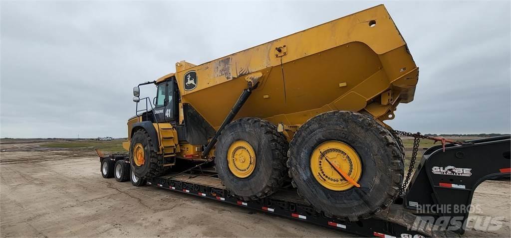 John Deere 460E Cisterne