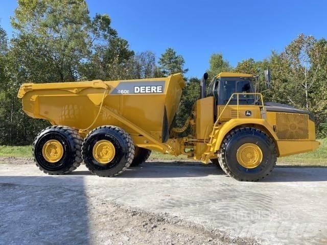 John Deere 460E Transportoare articulate
