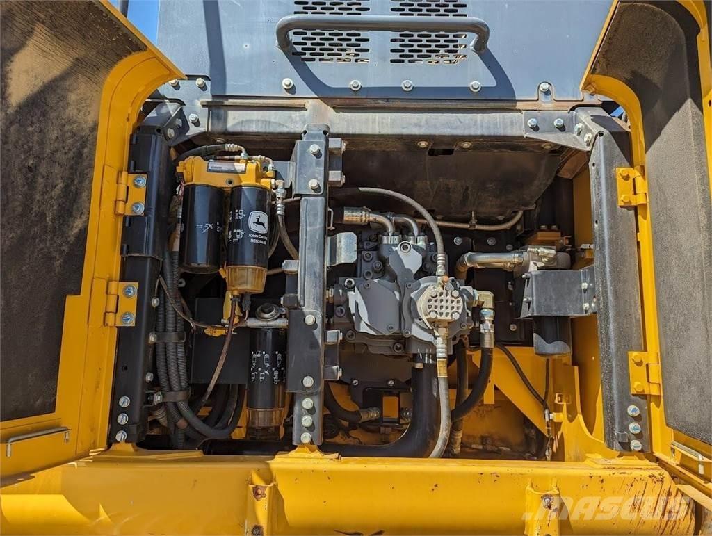 John Deere 470G LC Excavatoare pe șenile
