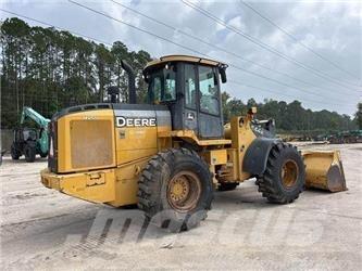 John Deere 544K Incarcator pe pneuri