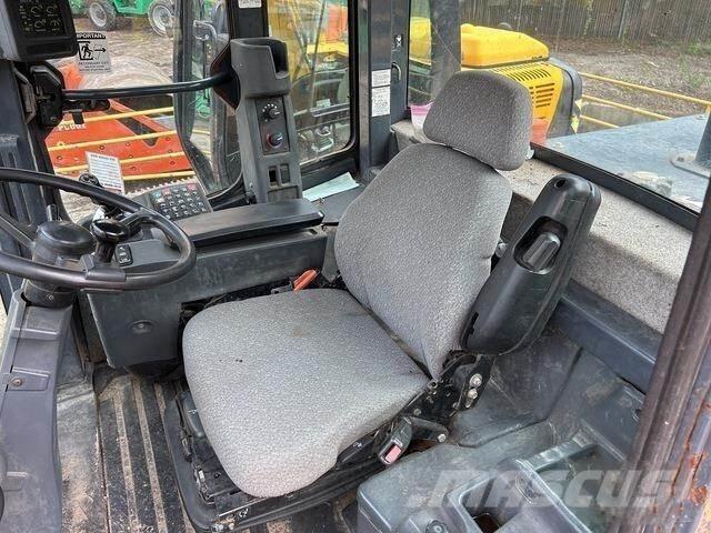 John Deere 544K Incarcator pe pneuri
