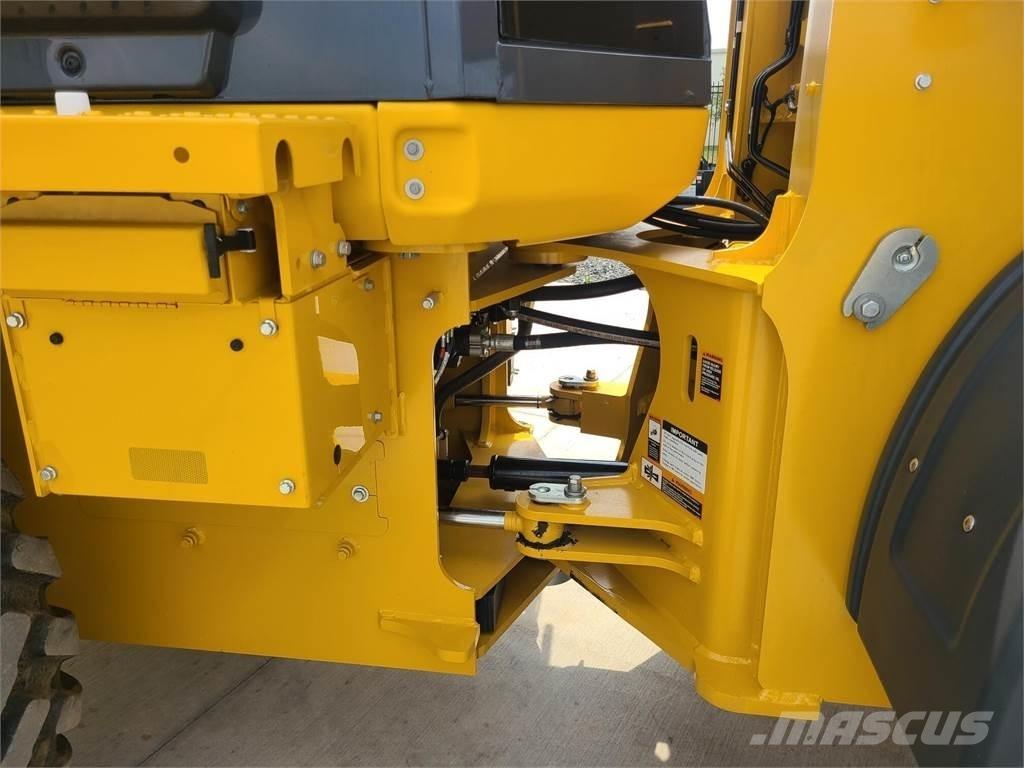 John Deere 544P Incarcator pe pneuri