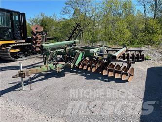 John Deere 640 Grape cu disc