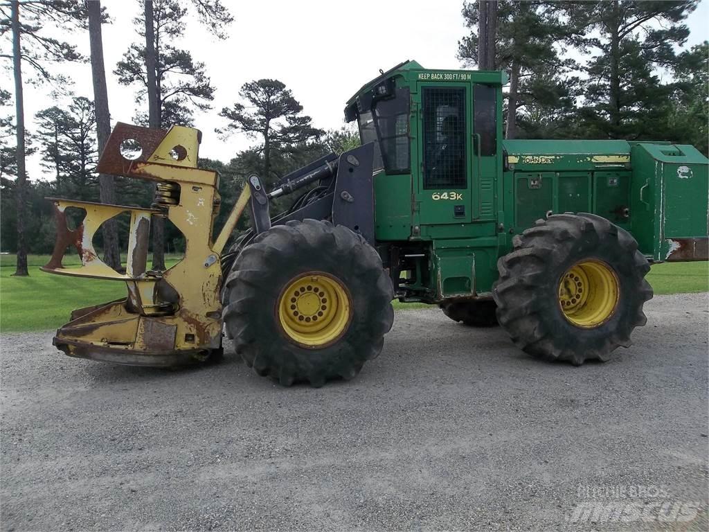 John Deere 643K Utilaje forestier de taiat