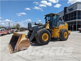 John Deere 644K Incarcator pe pneuri