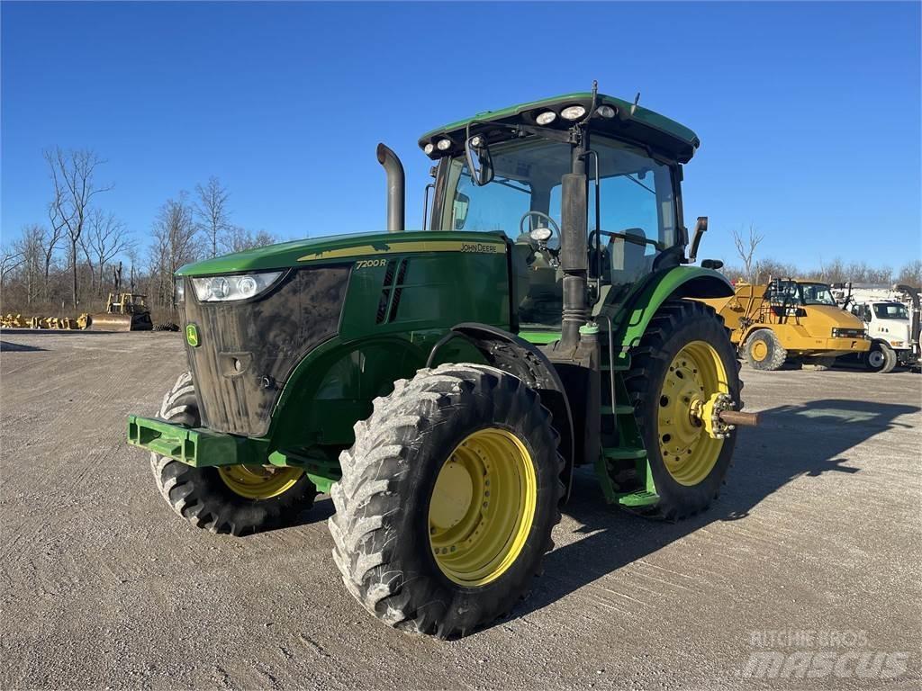 John Deere 7200R Tractoare