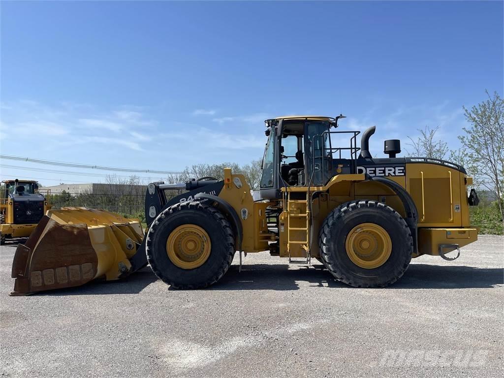 John Deere 844KIII Incarcator pe pneuri