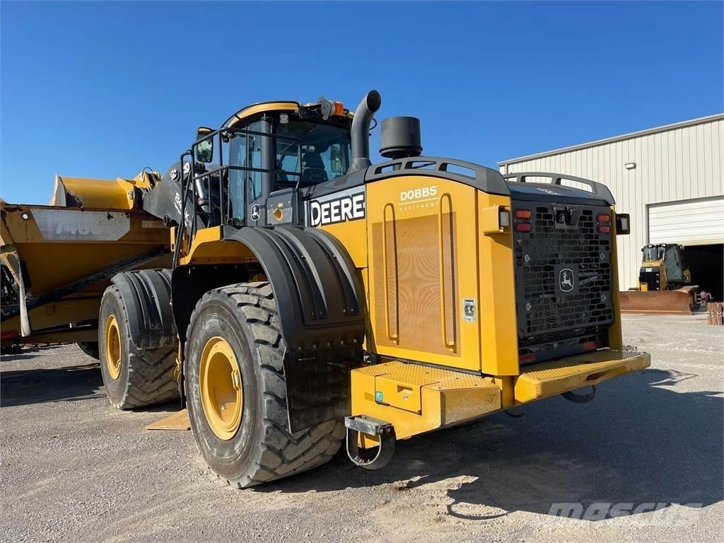 John Deere 844KIII Incarcator pe pneuri