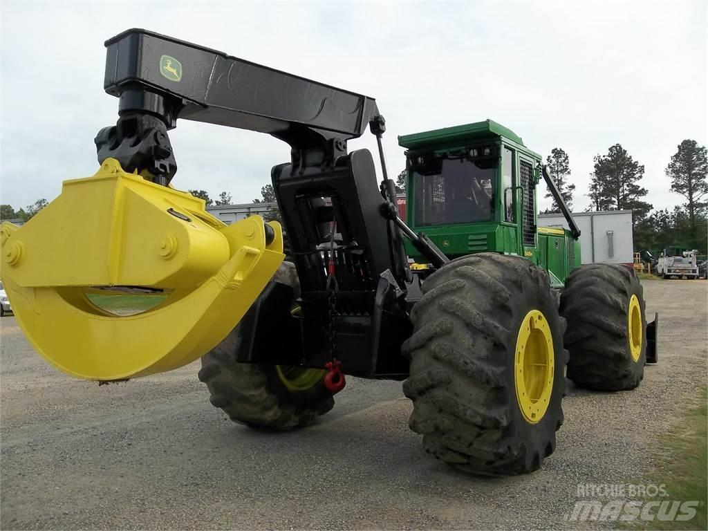 John Deere 848H Utilaje de manevrarea a bustenilor