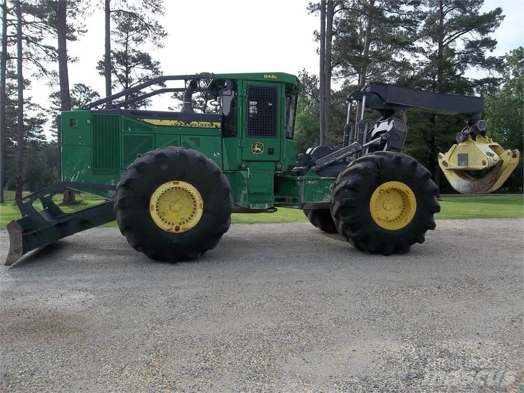 John Deere 848L Utilaje de manevrarea a bustenilor