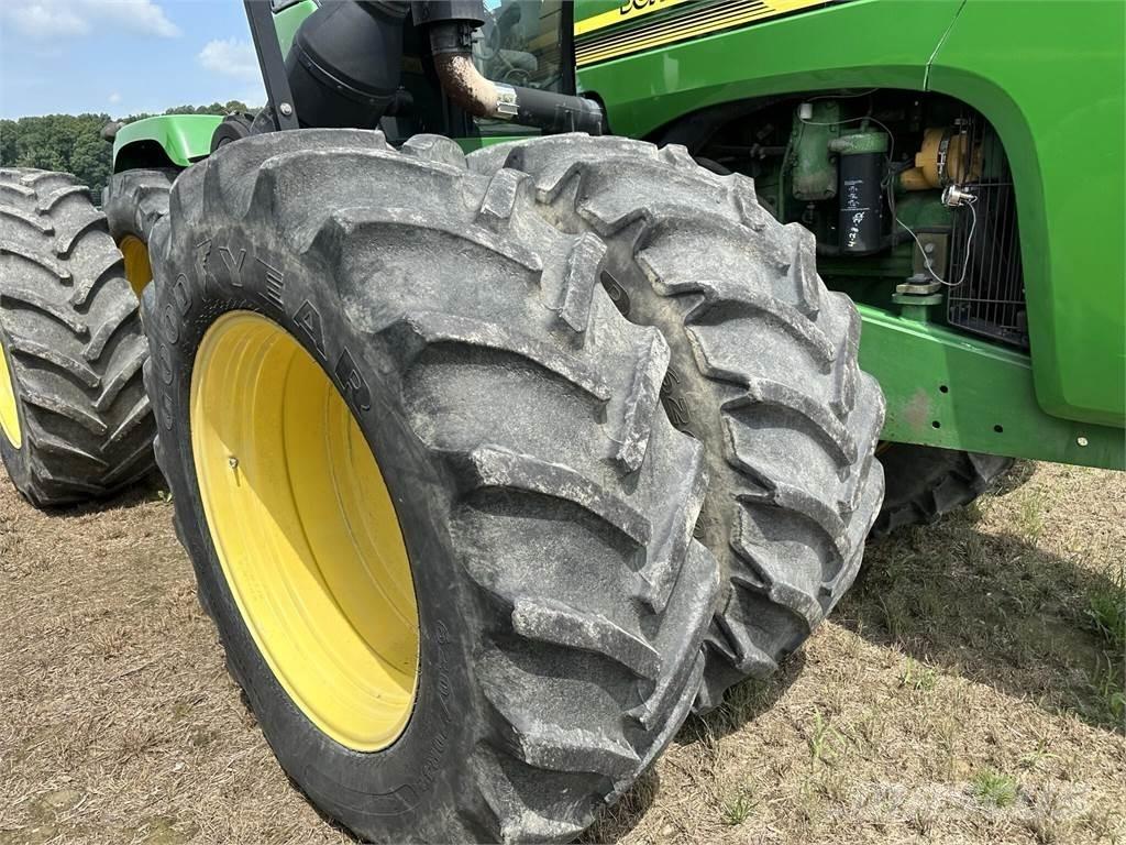 John Deere 9220 Tractoare